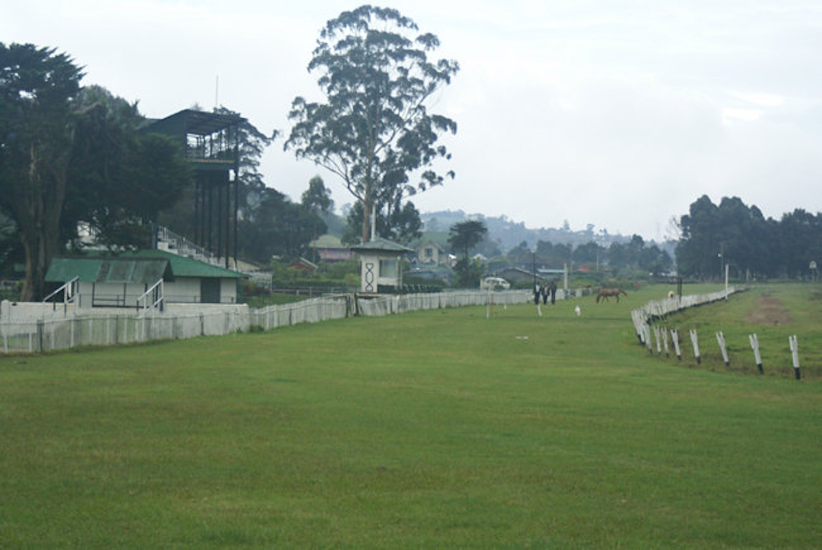 TouringSriLanka