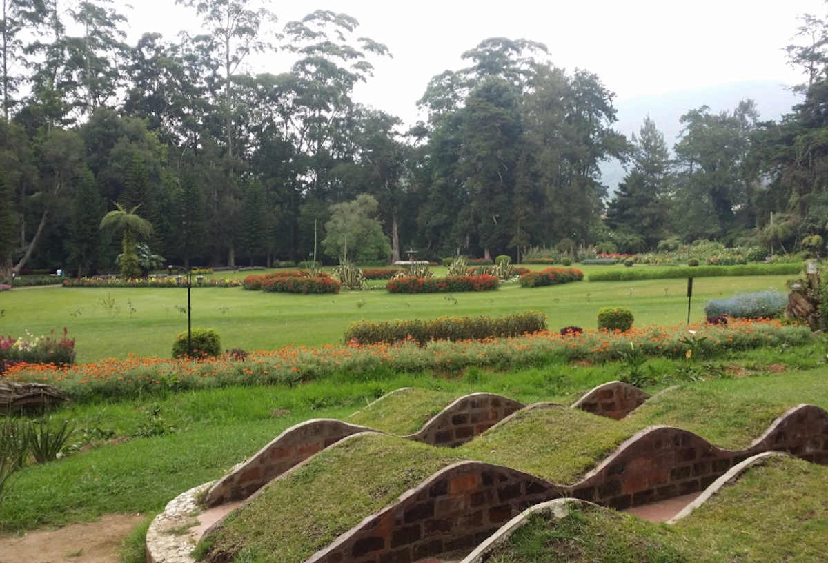 TouringSriLanka