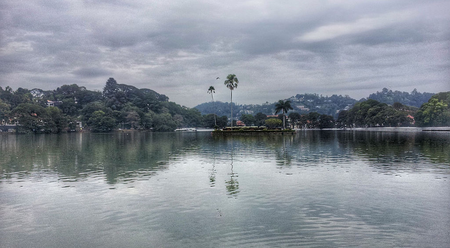 TouringSriLanka
