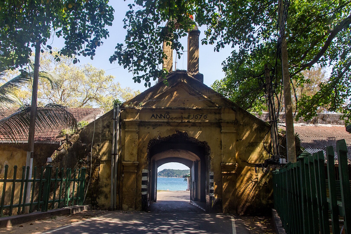 TouringSriLanka