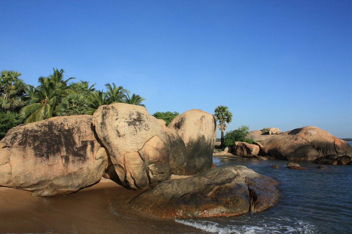 TouringSriLanka