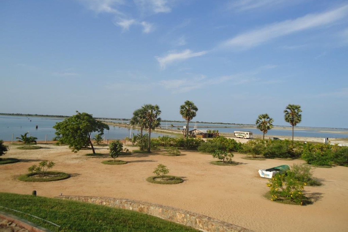TouringSriLanka