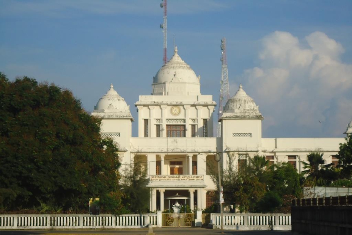TouringSriLanka
