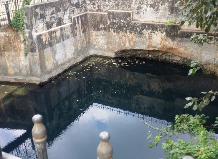 Nilavarai Well