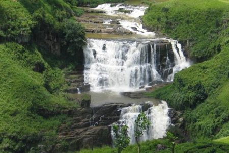 Fountains of Paradise (Waterfalls) Tour