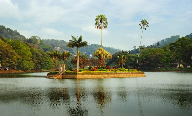 Kandy Lake